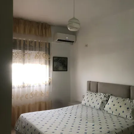 Guest House Orest Vlore Exterior photo